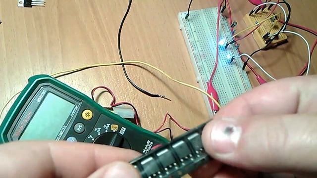 Линейный стабилизатор 7805 смотреть онлайн