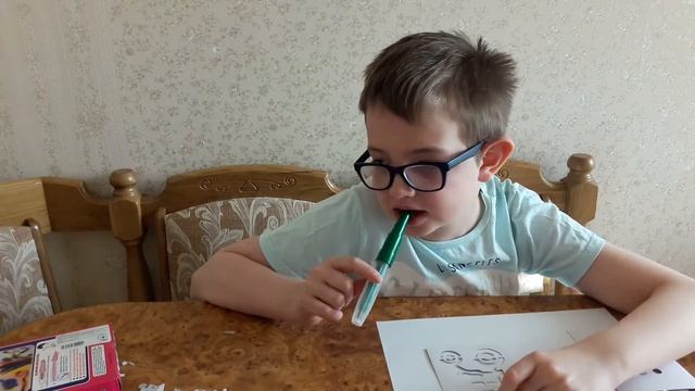 ВОЗДУШНЫЕ ФЛОМАСТЕРЫ/Аэрофломастеры РИСУЕМ забавные КАРТИНКИ! смотреть онлайн