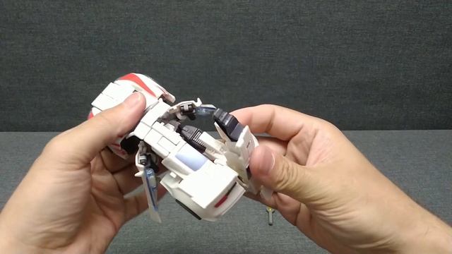 Обзор трансформера Drift - Deluxe class - Generations Transformers. Музей Р-ТФ. смотреть онлайн