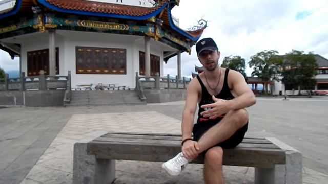 Шанхайский мажор. Китай. Рубрика "Всё о Китае". Работа в Китае. Зарплаты. Вакансии. смотреть онлайн