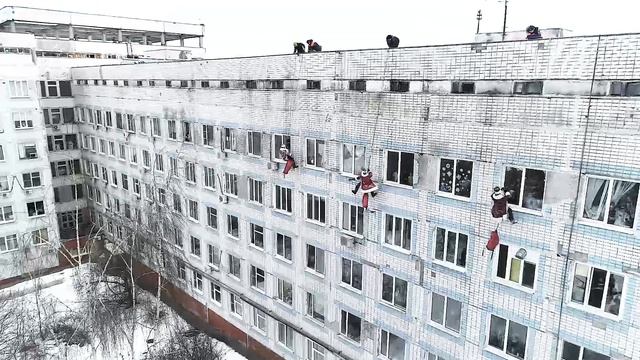 НОВОГОДНИЙ ДЕСАНТ смотреть онлайн