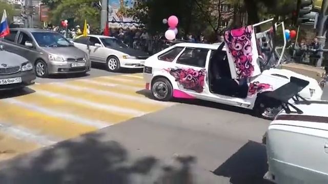 демонстрация первомай город Новороссийск 2016 год смотреть онлайн