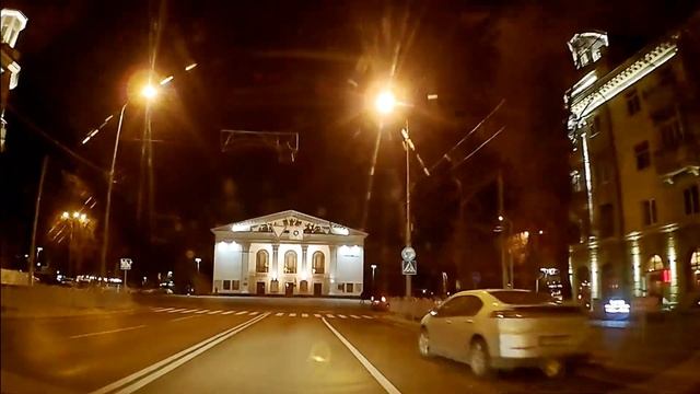 Мариуполь: По центру в 17 ЧАСОВ. ноябрь 2021 смотреть онлайн