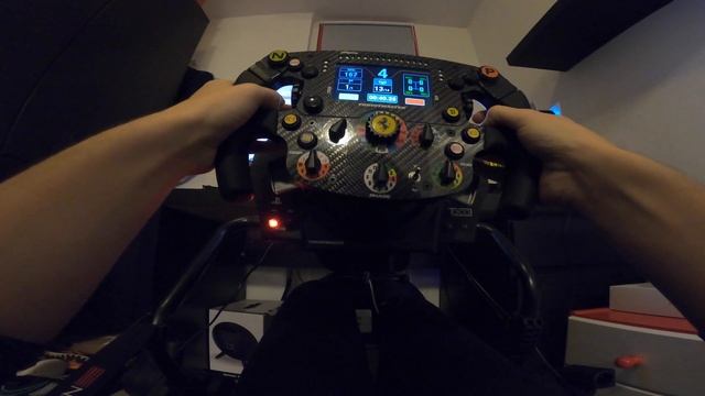 Thrustmaster Ferrari SF1000 add-on Qualy Lap смотреть онлайн