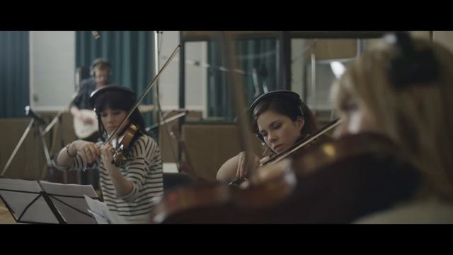 Gabrielle Aplin - Alive (Studio Session) смотреть онлайн