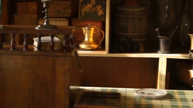 ЛАВКА ЧЕХОВА-ТАГАНРОГ-2016 ГОД