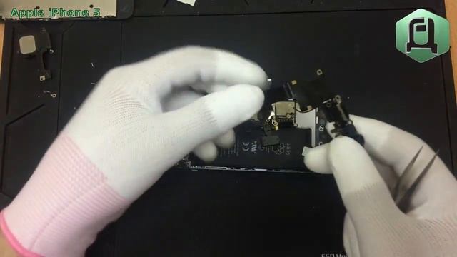 Как заменить шлейф в сборе с микрофоном и системным разъёмом на iPhone 5 смотреть онлайн