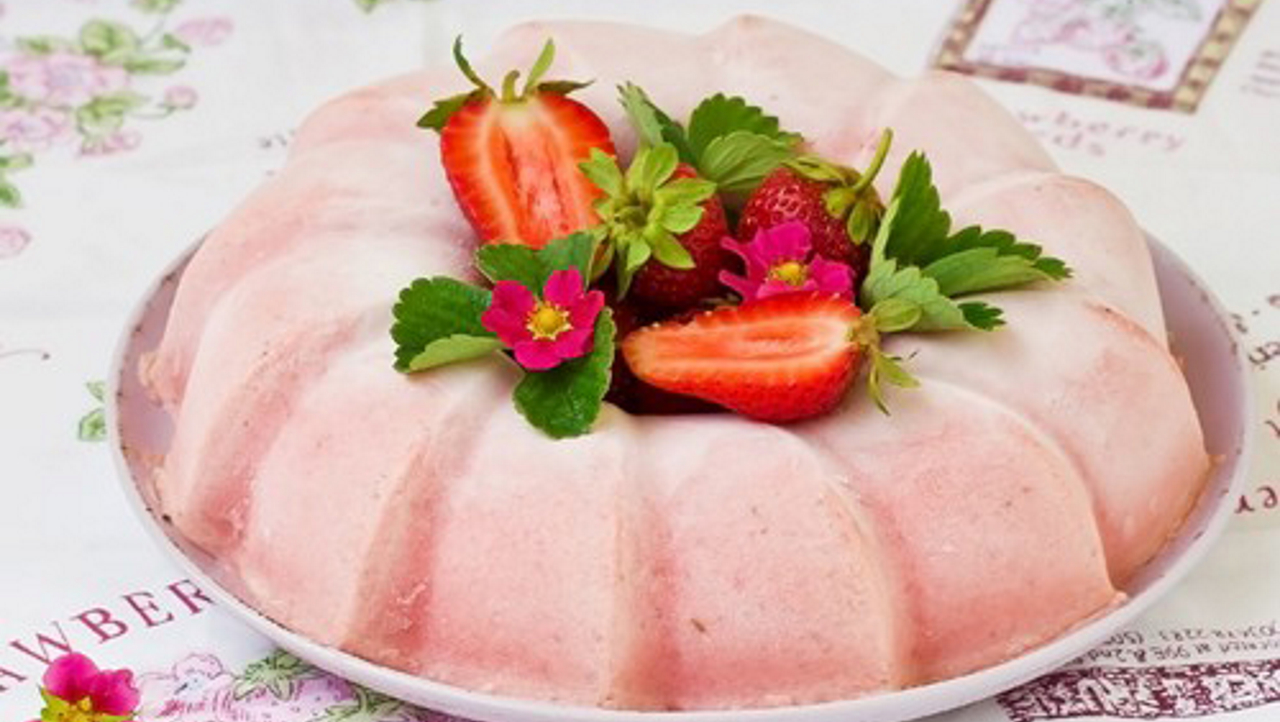 КЛУБНИЧНО СЛИВОЧНОЕ ЖЕЛЕ смотреть онлайн