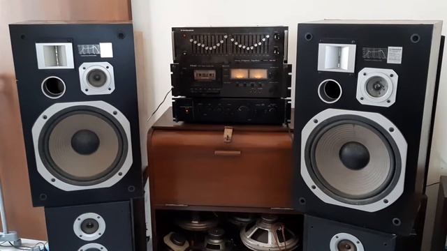 Tamon EB - 100 Graphic equalizer 700 - Mandolay ( La flavour ) смотреть онлайн