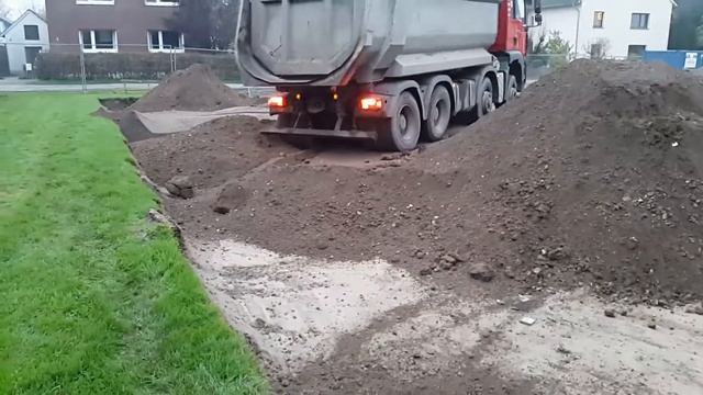 Стройка в Германии 1.Подготовка под фундамент смотреть онлайн