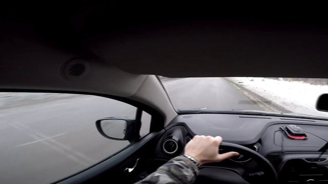 ШОК!!! Renault Kaptur САМЫЙ БЫСТРЫЙ РАЗГОН до 100 км/ч смотреть онлайн