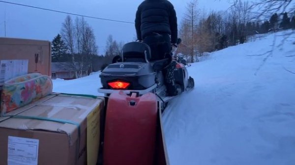 Snowmobile Lynx 59 Yeti 550. Short trip.