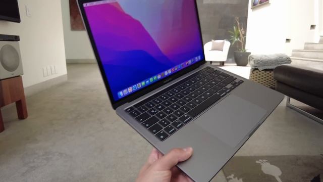 Compré la NUEVA MacBook Pro 13" con CHIP M2 смотреть онлайн
