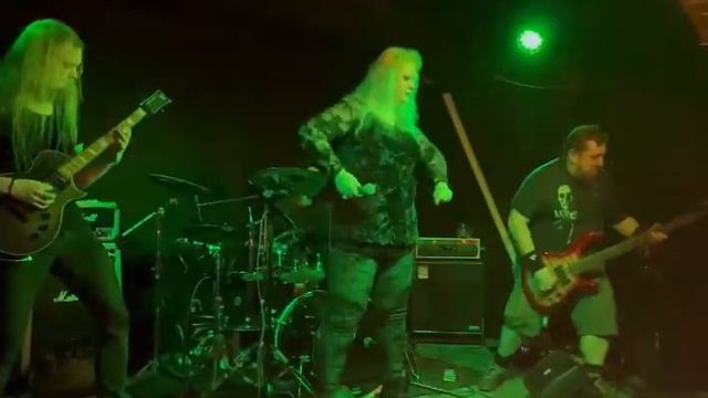 Honoris Causa - The End Justifies the Means - Live at Habasku смотреть онлайн