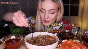 MUKBANG | Лапша с овощами, форель, чука, соусы | Noodles with vegetables, trout, chuka,  не ASMR