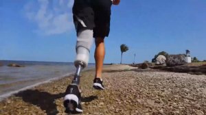 Бег на протезе голени.