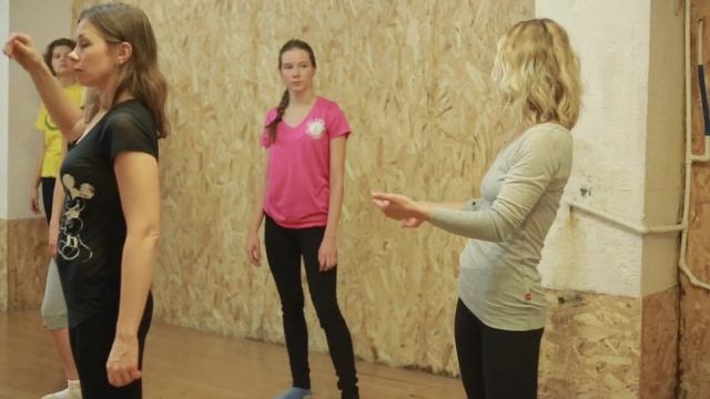 Джаз Модерн с Фендер Ольгой в 9 залов смотреть онлайн