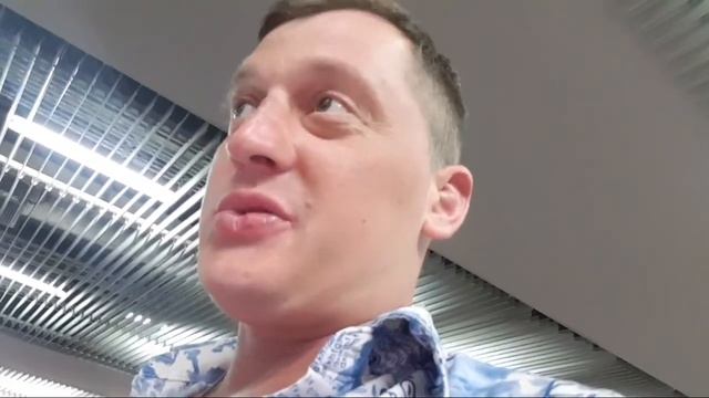 Устал, Аэропорт Дон Муанг(Бангкок) Жду Рейса))))) смотреть онлайн