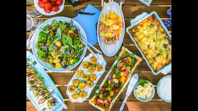 «Мидсоммар — шведский праздник середины лета» смотреть онлайн