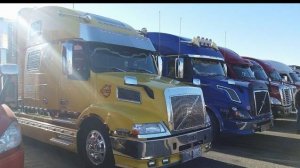 Дальнобой США. Обзор Траков у славянских дальнобойщиков в США. Уникальные фуры