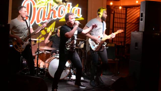 Pain - Shut Your Mouth (Dack Janiels cover) смотреть онлайн