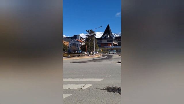 ПРОГУЛКА ПО ЦЕНТРУ УШУАИ, ПОРТ. ОГНЕННАЯ ЗЕМЛЯ, АРГЕНТИНА. ARGENTINA, TIERRA DEL FUEGO, USHUAIA