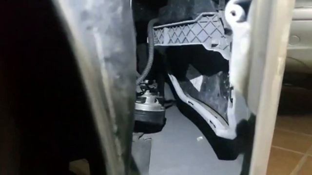 Cambiar rejillas Antinieblas SEAT Leon Fr/CUPRA. смотреть онлайн