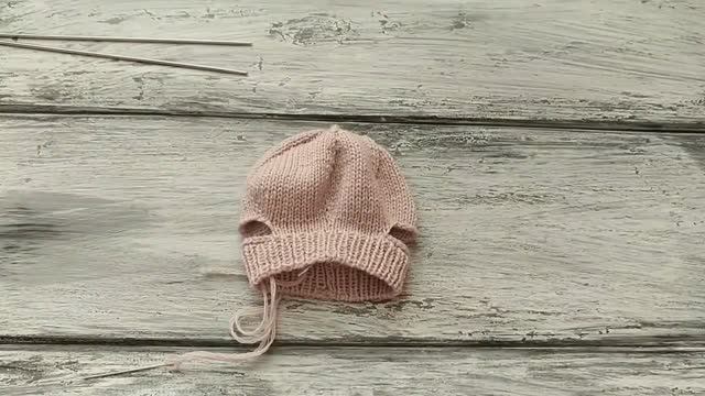 Вязание спицами - Шапочка-берет для Зайки в стиле Тильда. смотреть онлайн