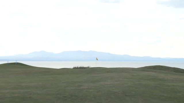 Elite Golfer (£30 clubs) Vs 15 Handicap (£3000 clubs) смотреть онлайн