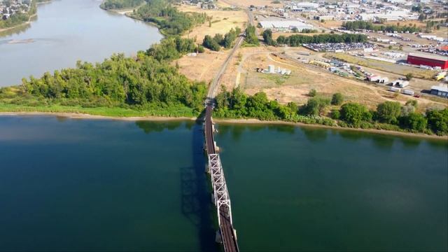 Kamloops BC Canada by drone 4K смотреть онлайн
