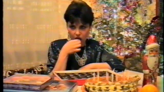 Шоколадные конфеты или вот так набираются лишние килограммы. смотреть онлайн