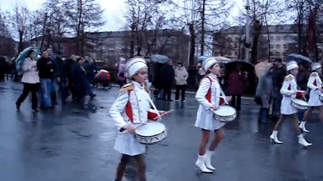 Нижний Тагил 9 мая 2007 год Проспект Дзержинского ВАГОНКА ❤ смотреть онлайн