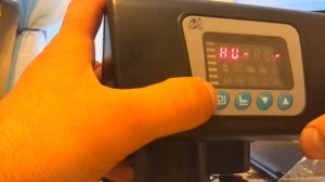 настройка блока RUNXIN F63 B3 для фильтрации и умягчения воды