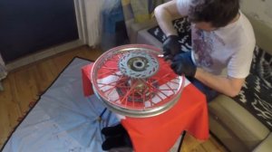 Как поменять гнутые диски эндуро мотоцикла на новые