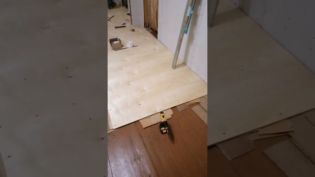 Выравнивание деревянных полов смотреть онлайн