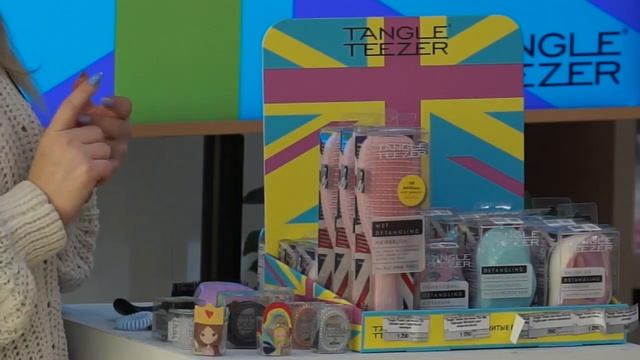 Презентация знаменитых британских расчесок Tangle Teezer смотреть онлайн