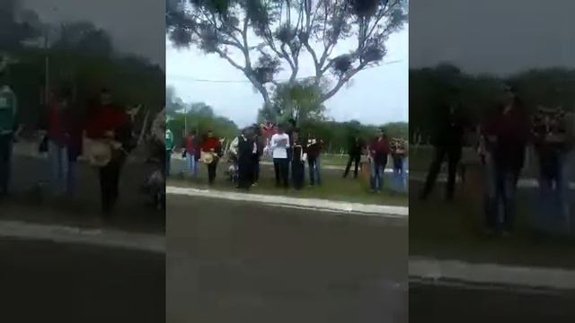 Desfile de ginetes en Ayolas смотреть онлайн