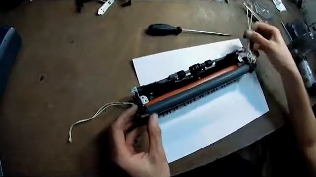 Ремонт принтера типа hp 1010, 1018,1020 и т.д. с заменой термопленки смотреть онлайн