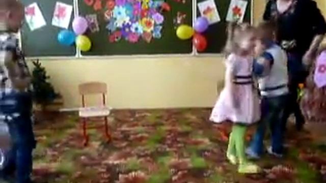 Танец воспитанников младшей группы детского сада с. Новиковка смотреть онлайн