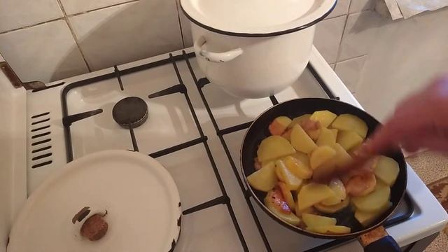 ХОЛОДЕЦ из ПЕТУХА на РОЖДЕСТВО классика.Готовлю ужин смотреть онлайн