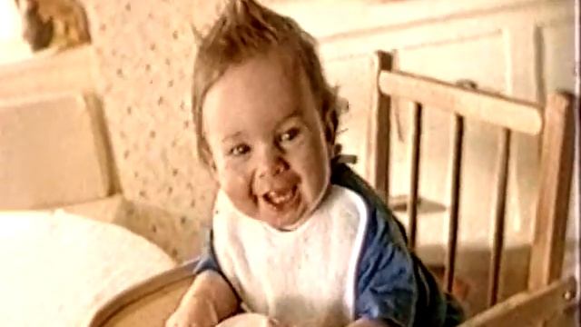 Libero - Рекламный ролик подгузников Libero (Russian TV - 1996)