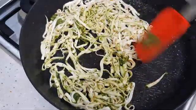 Sub) 내가 살빼는데 효과본 음식 | 매일 먹어도 좋은 다이어트식단 | 우삼겹두부면 | 맛있게 살빠지는 저탄수화물 간단요리 смотреть онлайн