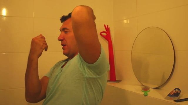 Подробная инструкция как самостоятельно стильно постричься машинкой в домашних условиях. смотреть онлайн