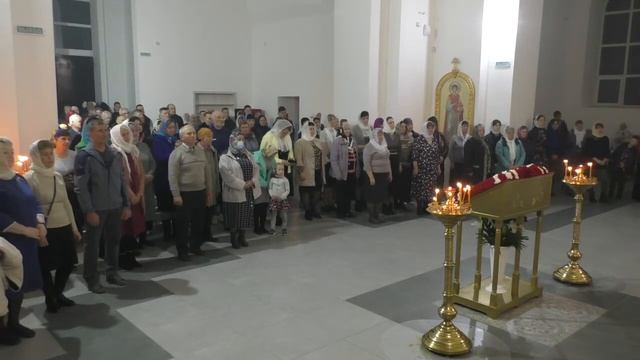 Пасха в Храме Покрова Пресвятой Богородицы в посёлке Акбулак Оренбургской области. смотреть онлайн