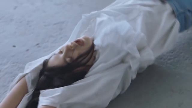 Елена Темникова – Мне нормально смотреть онлайн