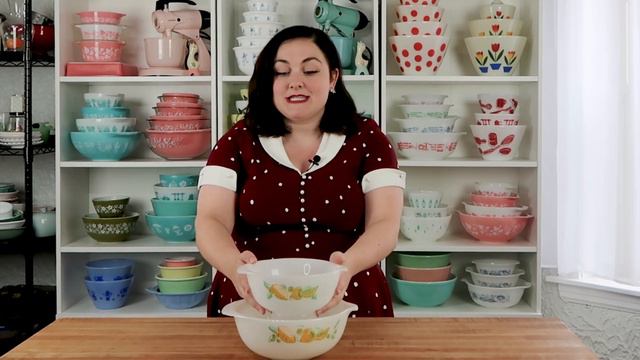 Tour My Vintage Pyrex Collection! | Pyrex, Fire King, Glasbake, Hazel Atlas, смотреть онлайн