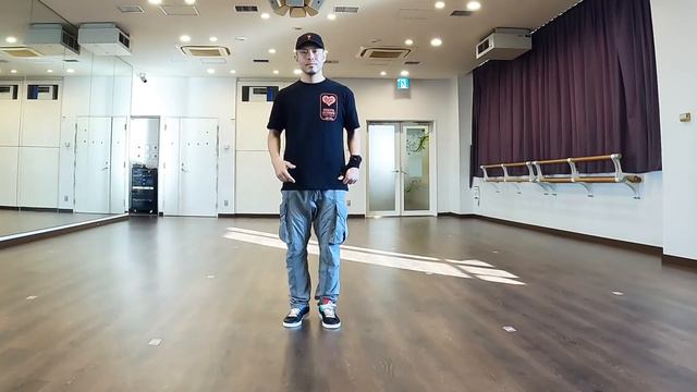 House Dance Tutorial For Beginners | Basic Steps Variations And Choreography | Lotus смотреть онлайн