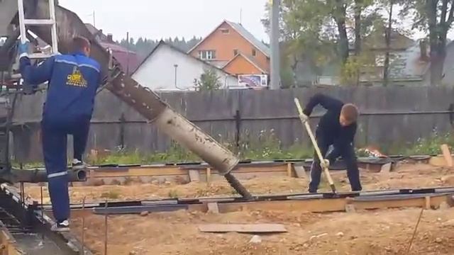 Заливка фундамента смотреть онлайн