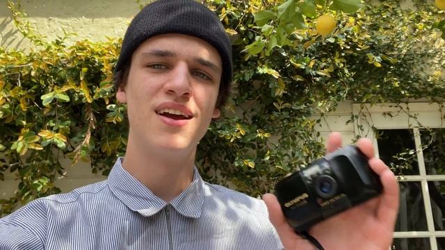Testing a $3 Thrifted Point and Shoot Film Camera смотреть онлайн