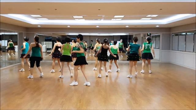 Amor Cha Cha Cha Line Dance(Beginner Level) смотреть онлайн